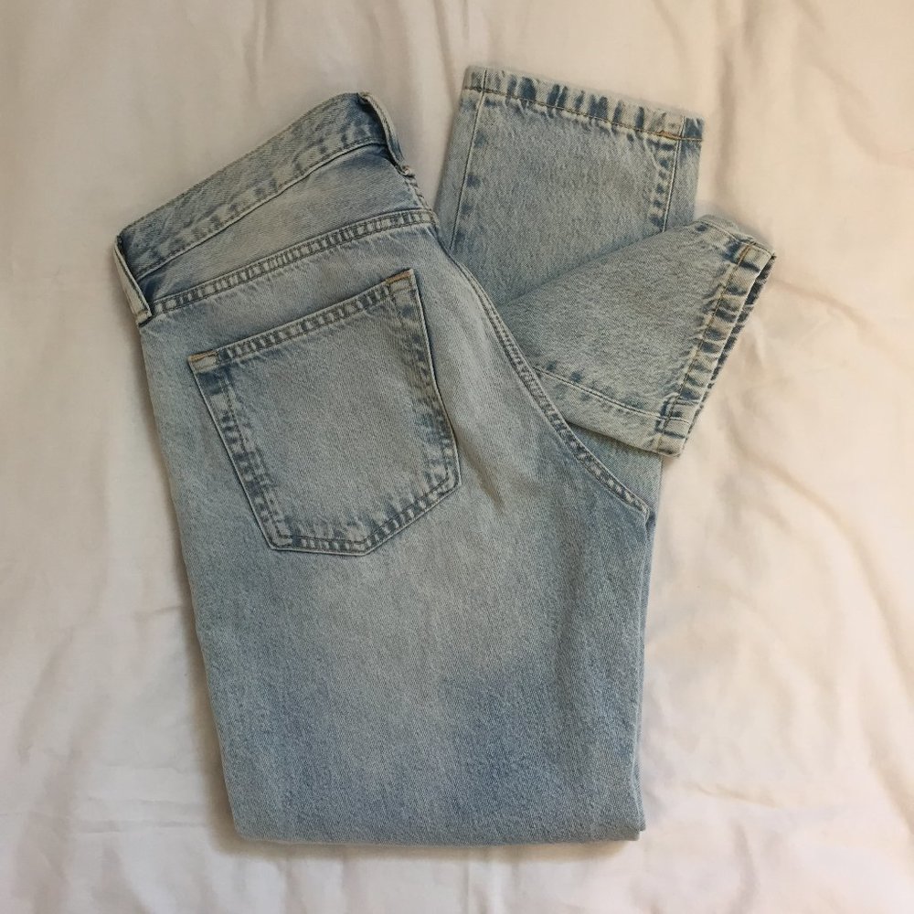 Light-Wash Hi-Rise Straight-Leg Button Fly Mom Jeans Size 29